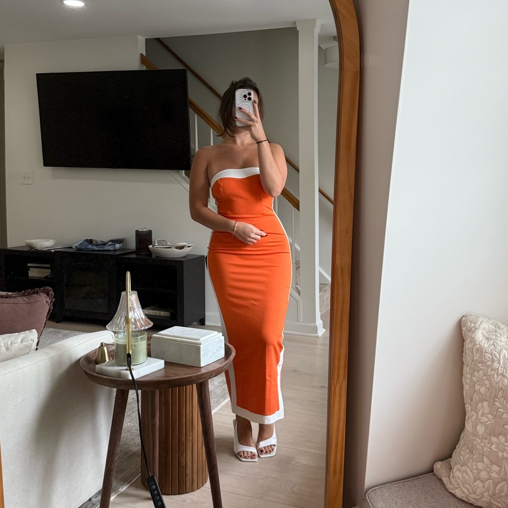 Lulu's Orange and White Strapless Dress